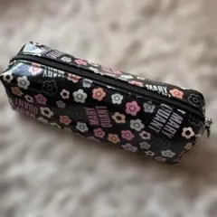 MARY QUANT フラワーペンケース