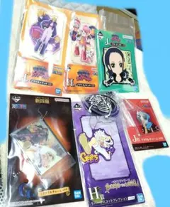 バンダイ ワンピース アクリルキーホルダー ルフィ