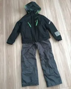 ゴールドウィン キッズ スキーウェア ジュニア　スノーウェア　150