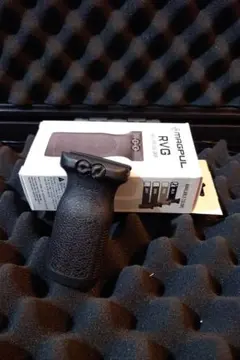 実物 MAGPUL RVG グリップのサムネイル