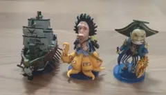 ワンピース　ワールドコレクタブルフィギュア