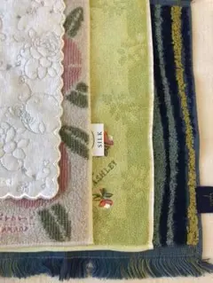 タオルハンカチ　４枚セット