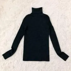 ユニクロ　エクストラファインメリノリブタートルネックセーター　毛100% グレー