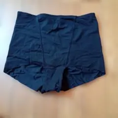 ☆最終価格☆未使用ブラックショーツガードル Lサイズ