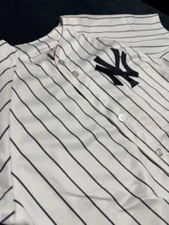 Item thumbnail for item 40bce072-8a54-4cfe-b3af-16beba0ba037