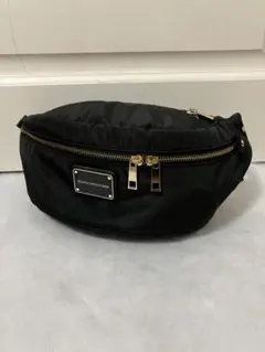 nouer 新品未使用 ボディバッグ 上品な大人ショルダーバック - メルカリ