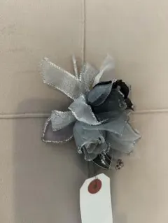 花形ブローチ シルバー グレー 約8cm