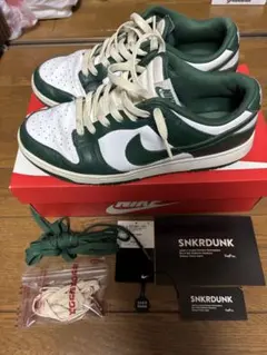 Item thumbnail for item 826821a3-ebd7-4902-b42b-a54cb6cafbdf