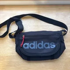 ⭐︎adidas ブラック ショルダーバッグ