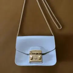 FURLA ライトグレー　 ショルダーバッグ　　　　お値下げしました