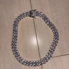 キラキライカつめネックレス