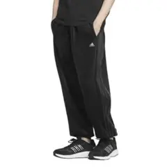 adidas ベロアジョガーパンツ