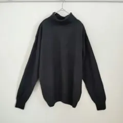 ダークグレー タートルネックニットセーター 長袖 無地 シンプル 秋 冬