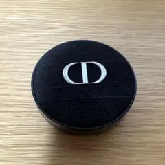 ⭐︎未使用 新品⭐︎ Dior Forever Skin Glow 02 LILAC