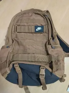 ナイキ SB RPM バックパック キャメル