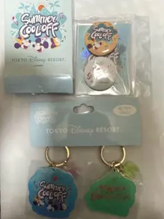 ディズニーリゾート　サマークールオフ　ミセスグリーンアップルコラボ　キーチェーン