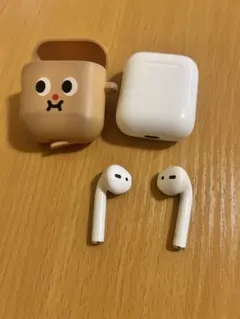 AirPods第一世代　本体 キャラクター型ケース付き