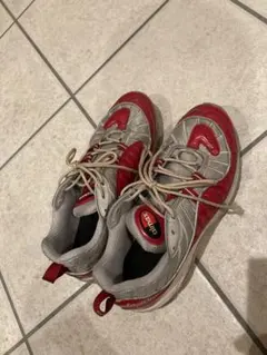 supreme airmax98 赤 サイズ27.0cm NIKEスニーカーのサムネイル
