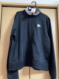 NIKEジャケット