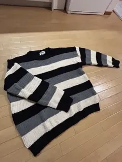 BENDER TOKYO ボーダー ニット セーター Mサイズのサムネイル