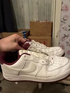 Nike Air Force 1 ホワイト/バーガンディ