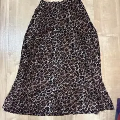 ヒョウ柄フレアスカート