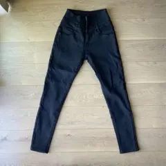 フリース裏地付きブラックスキニーデニム S