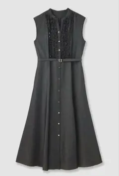 新品・M-PREMIER COUTURE フロントフリルノースリーブワンピース