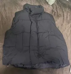 ブラック ダウンベスト