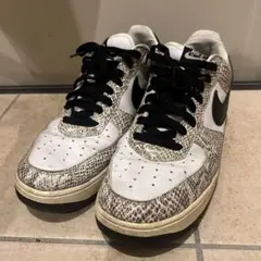 Nike Air Force 1 Low 