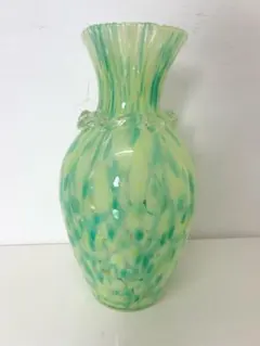 津軽びいどろ　ガラス花瓶　フラワーベース　金彩　フリル　ハンドメイド