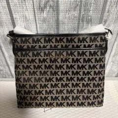 新品未使用Michael Kors MKロゴショルダーバッグ