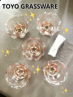 ピンクデザートカップ 5個セット 花びら型　スプーン付き！