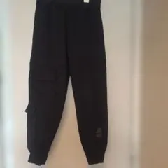 ZARA　キッズ　黒色　カーゴパンツ 長ズボン　134センチ
