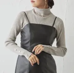 【新品未使用】ナイスクラップ 袖ボタンリブタートルプルオーバー グレー