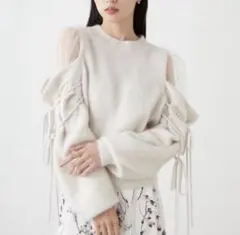 極美品⭐️snidel シースルーショルダーニットプルオーバー　アイボリー