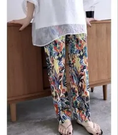 reca レカ　フラワープリントプリーツパンツ　花柄