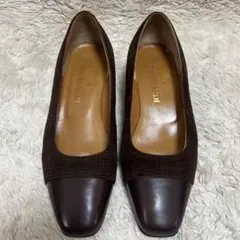 TRUSSARDI トラサルディ　パンプス　レザー　ブラウン　日本製のサムネイル
