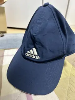 adidas ネイビーキャップ 通気性メッシュ