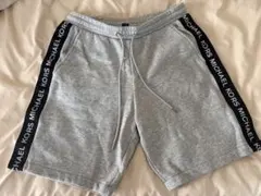 MICHAEL KORS グレー ショートパンツのサムネイル