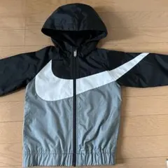 NIKEフード付きジャケット