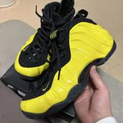 NIKE Foam posite ポジット　イエロー
