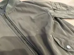 オリーブ MA-1ジャケット