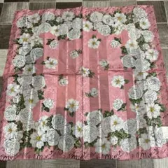 NINA RICCI 花柄ハンカチ ピンク　シルク&コットン　未使用タグ付き