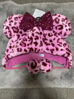 【新品未使用タグ付き】ディズニー　ファンキャップ　ヒョウ柄　ピンク　スパンコール
