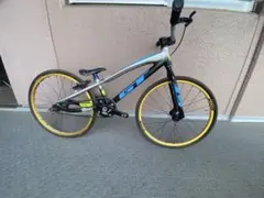 GT DH-i Team frame USA製 2001年モデル　リアユニット付 GT DH-i Team frame USA製 2001年モデル リアユニット付 - メルカリ