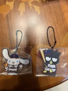 サンリオ　侍ジャパン　アクリルキーホルダー　2点セット シナモン　バッドばつ丸