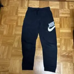 NIKE ブラック スウェットパンツキッズLサイズ