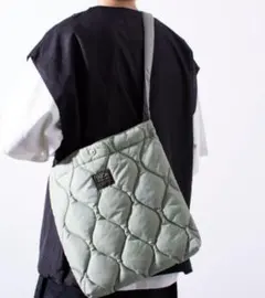 ✳️TAION✳️新品ミリタリー クロスボディダウンバッグ M ショルダーバッグ