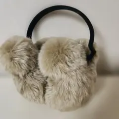 ディズニーリゾート　ベージュファー耳あて